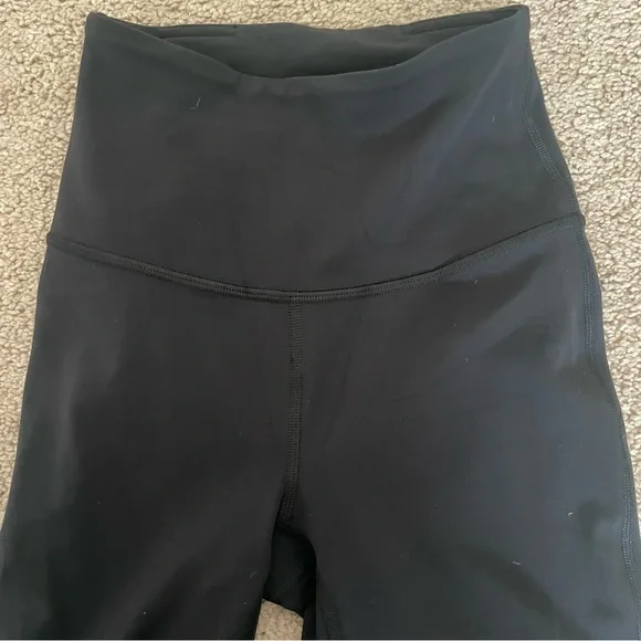 Lululemon “Like New” Groove Black Flare Pant Sz 0 - Picture 11 of 13